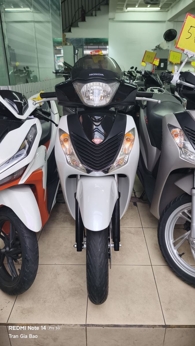 HONDA SH 125 3 CỤC – 2010 – DÒNG XE BIỂU TƯỢNG, ĐẲNG CẤP VƯỢT THỜI GIAN BS 59Ka-06672